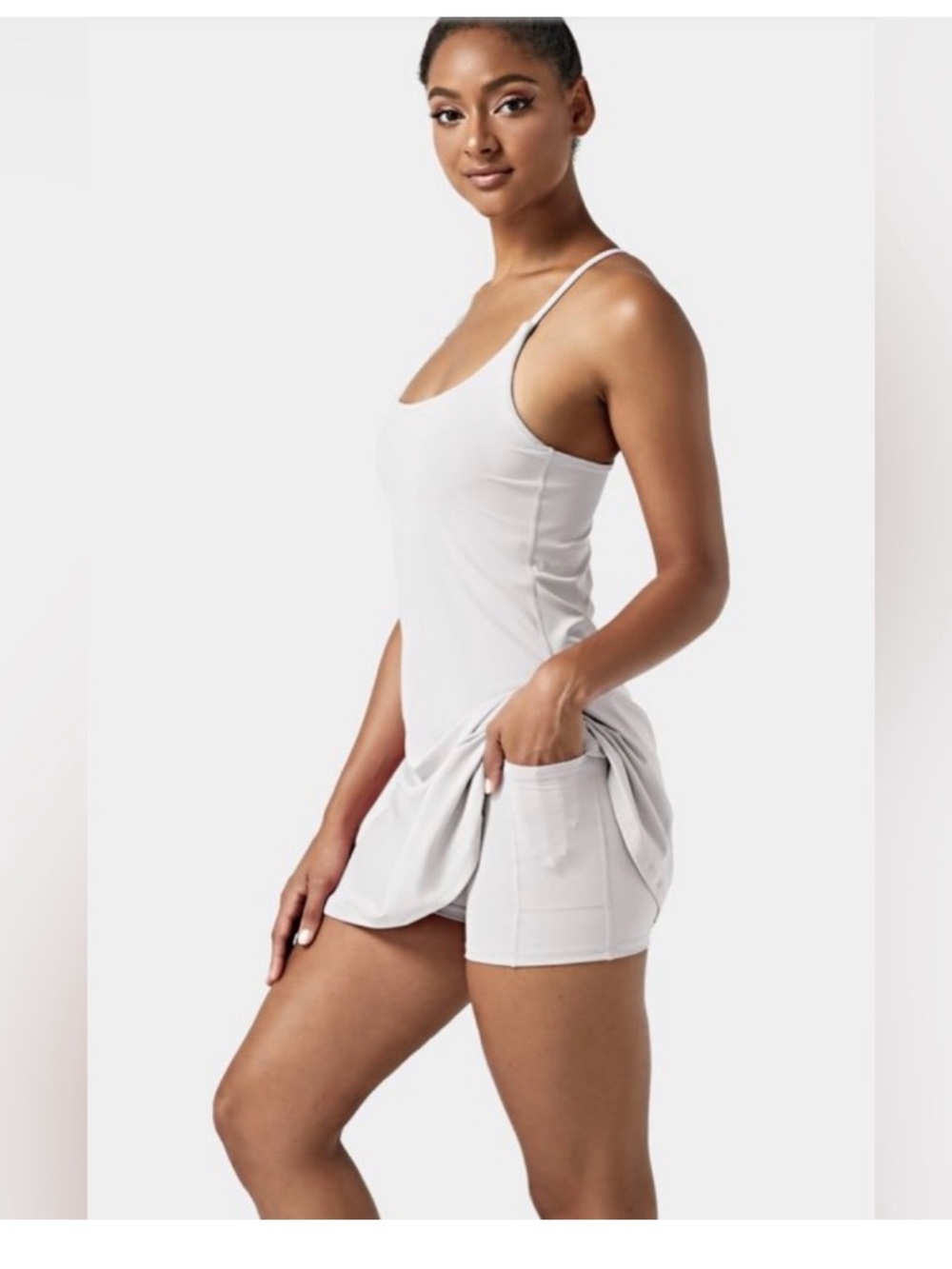 HALARA EVERYDAY CLOUDFUL AIR ACTIVITY DRESS Girls white Euphoria Air Kids XL NWT
